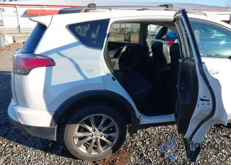 2017 Toyota Rav4 Limited z USA, uszkodzony, nr VIN 2T3DFREV7HW615306